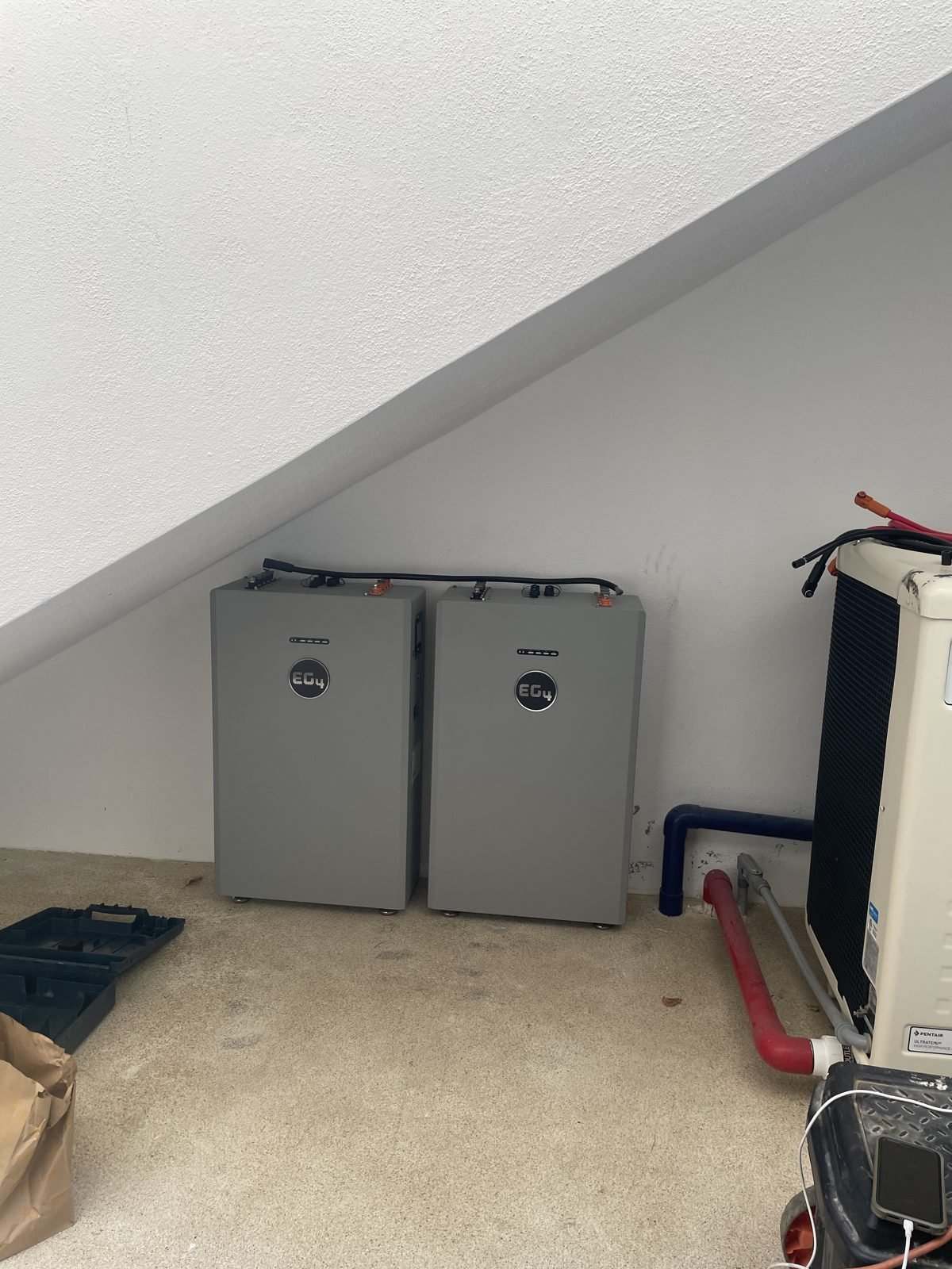 Los Cabos blackouts solar battery backup: indoor lithium battery cabinets installed by Cabo Solar Experts